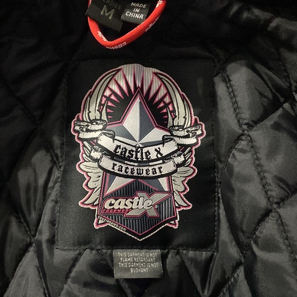 Castle x coat - Picture 4 of 4